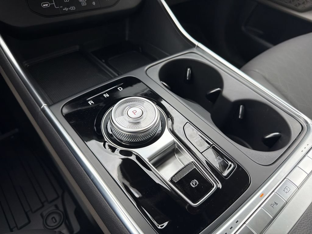 New 2026 Kia Carnival EX FWD image 22