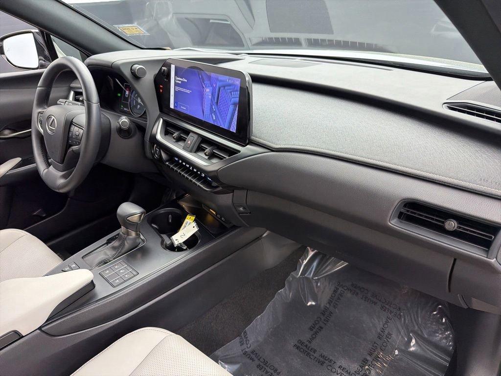 Used 2023 Lexus UX 250h AWD w/ Accessory Package (Z2) image 27