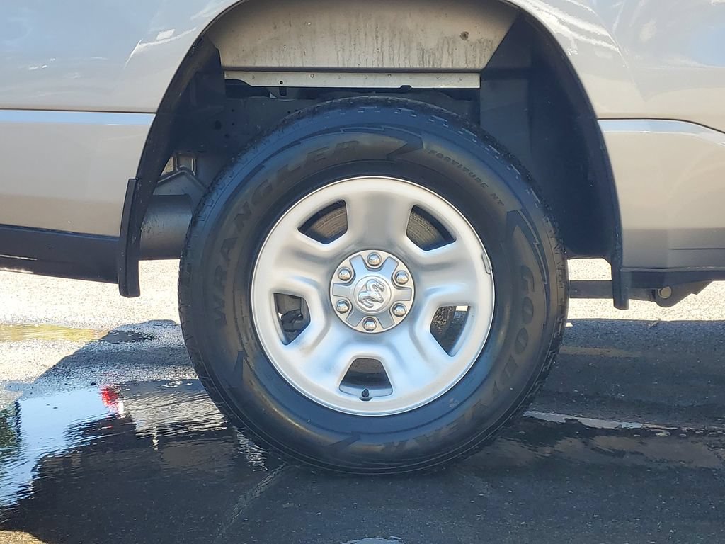 Certified 2025 RAM 1500 Tradesman RWD image 5