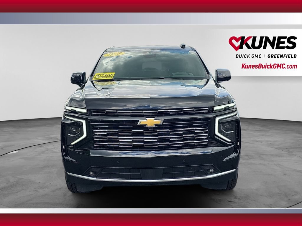 Used 2025 Chevrolet Tahoe High Country w/ Sun And Tow Package AWD/4WD image 4