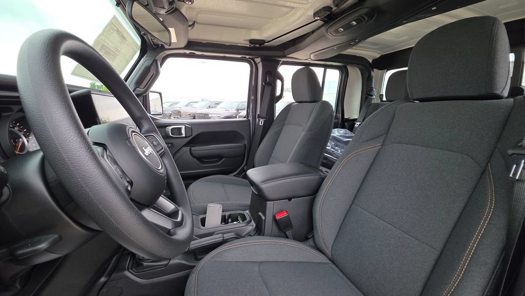 New 2026 Jeep Gladiator Sport AWD/4WD image 19