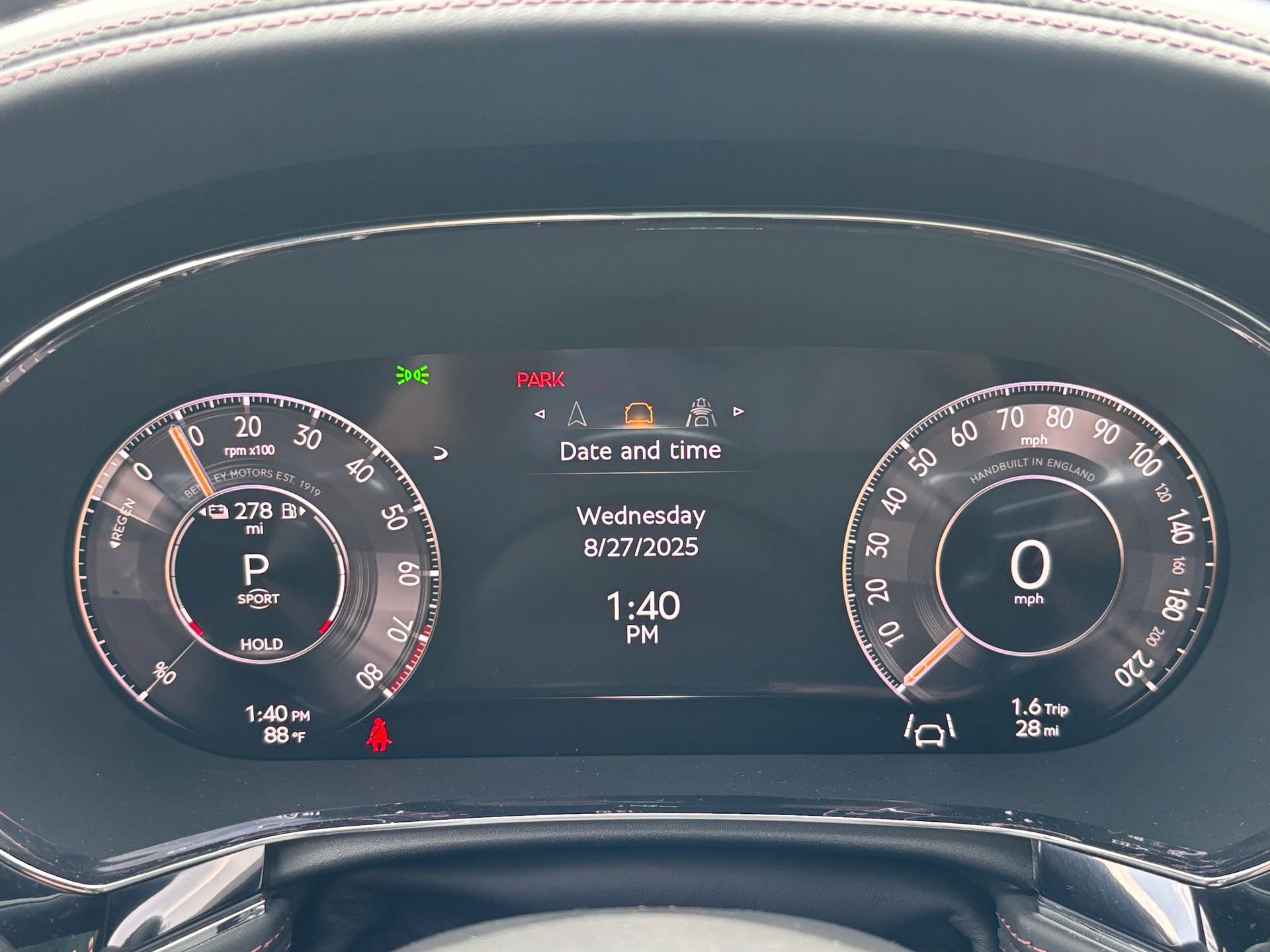 New 2025 Bentley Flying Spur Plug-In Hybrid image 51