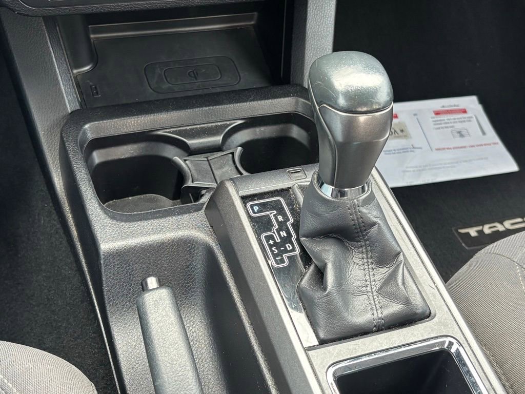 Used 2016 Toyota Tacoma TRD Sport w/ Towing Package RWD image 13