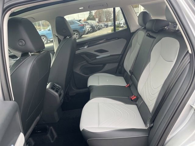 New 2026 Volkswagen Tiguan SE image 22