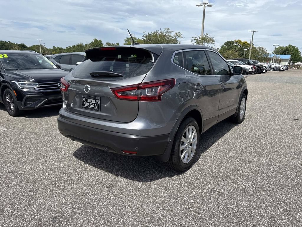 Certified 2021 Nissan Rogue Sport S FWD image 4