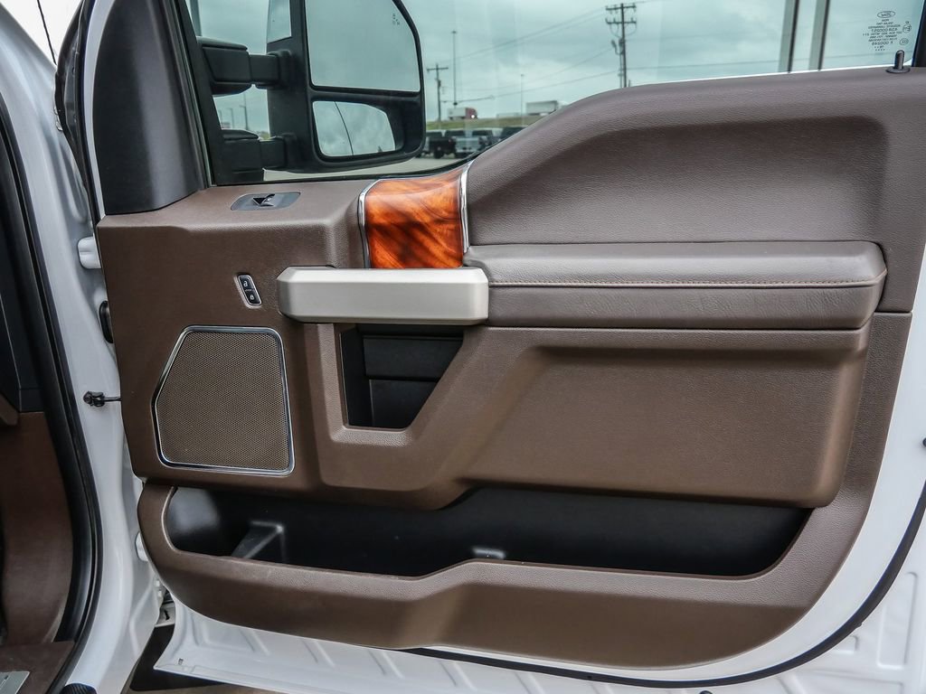 Used 2017 Ford F250 King Ranch w/ King Ranch Ultimate Package image 22