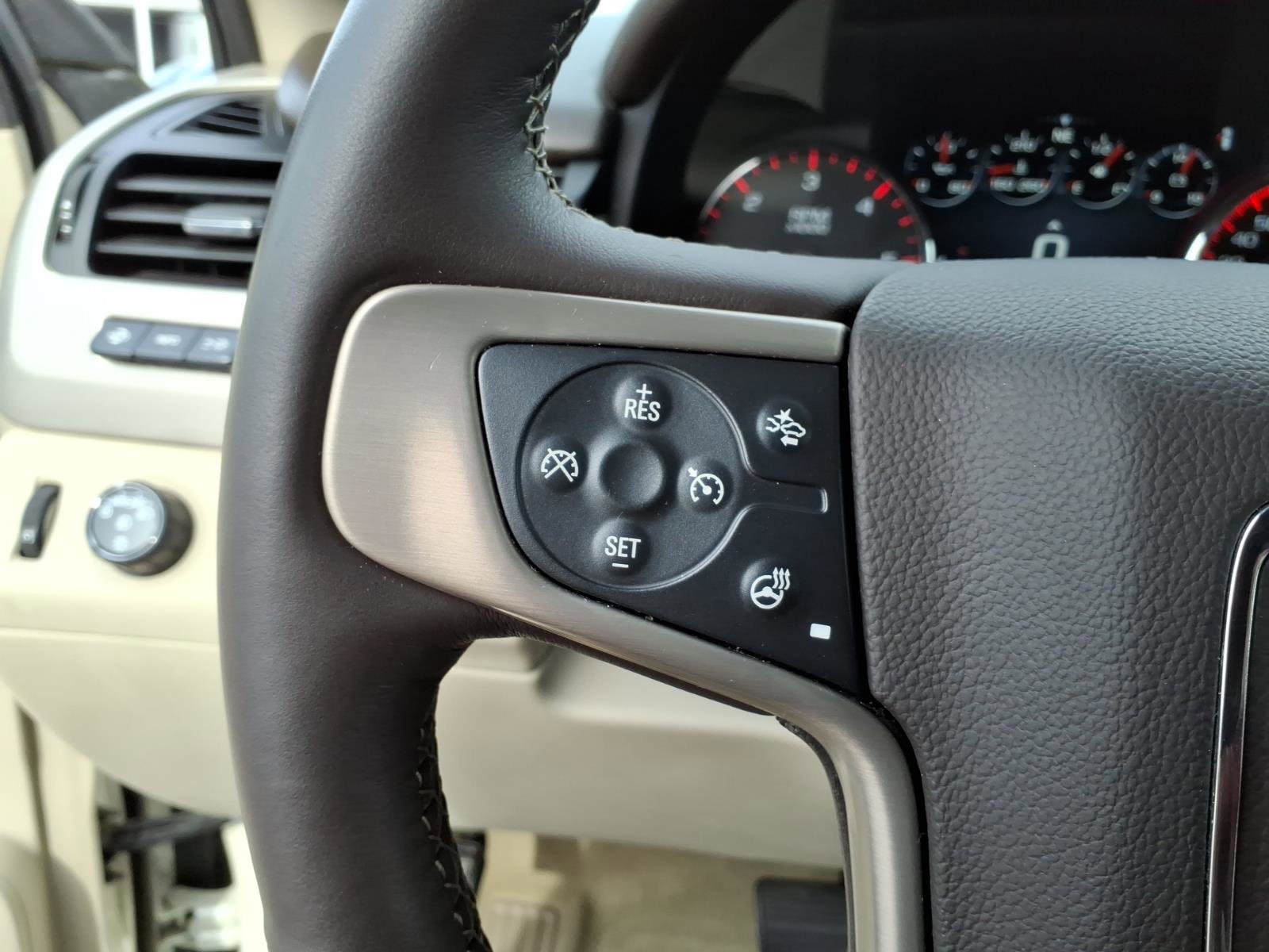 Used 2015 GMC Yukon Denali w/ Premium Package image 18