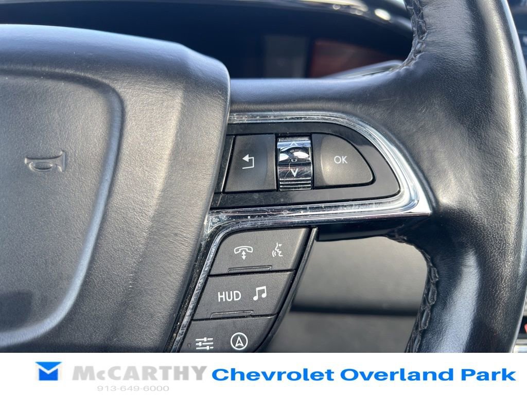 Used 2023 Lincoln Navigator Reserve AWD/4WD image 23