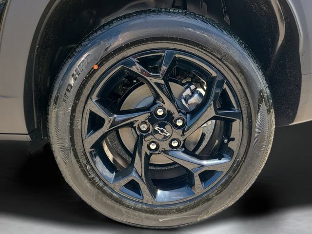 New 2026 Chevrolet Trax LT w/ Midnight Edition FWD image 34