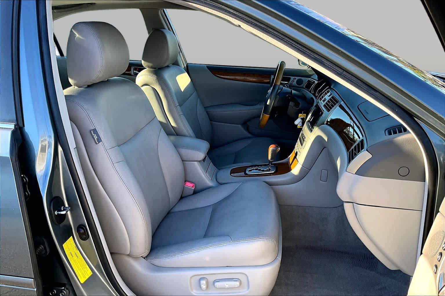 Used 2006 Lexus ES 330 FWD image 8
