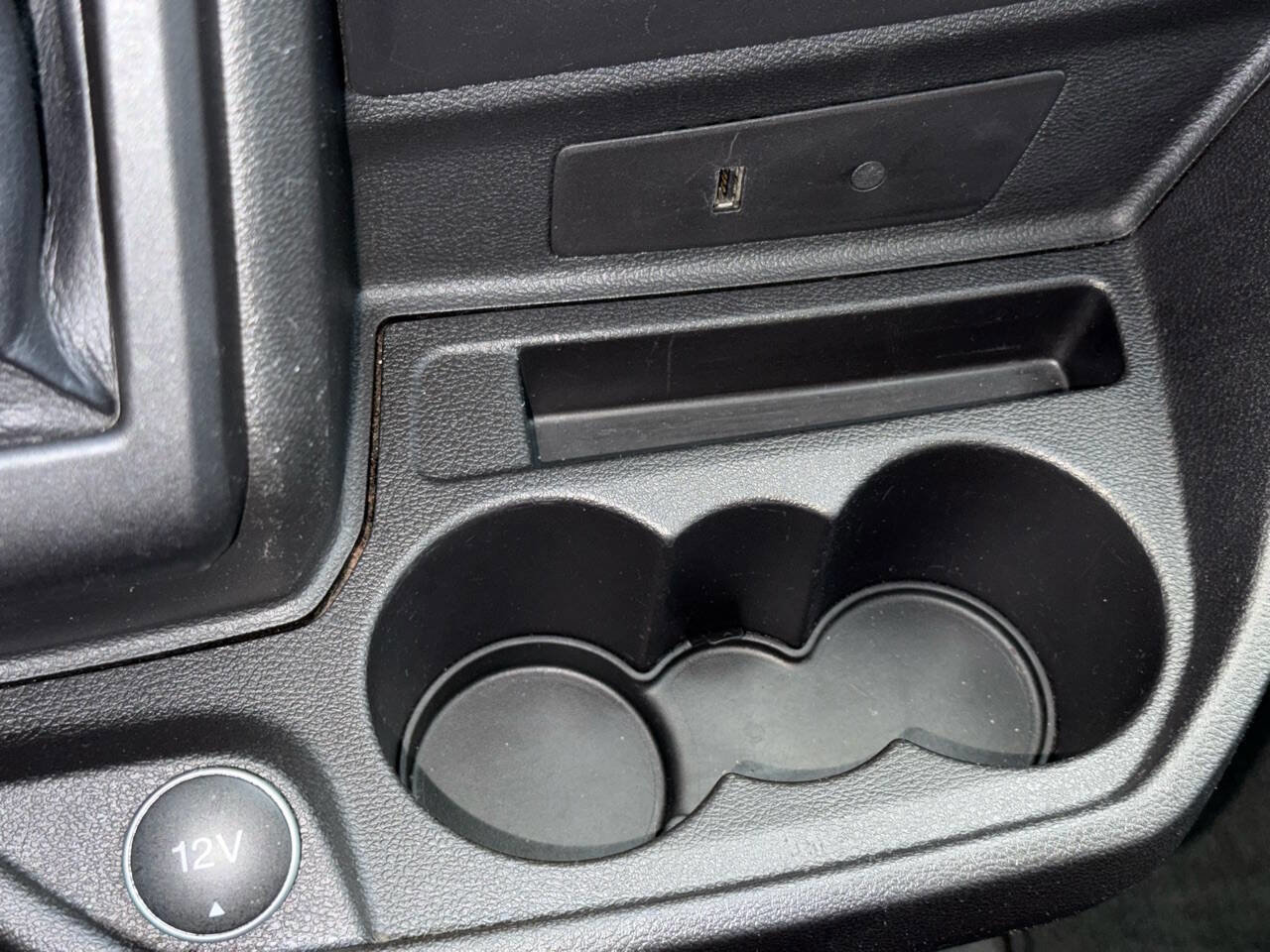 Used 2018 Ford Transit 350 XLT image 28