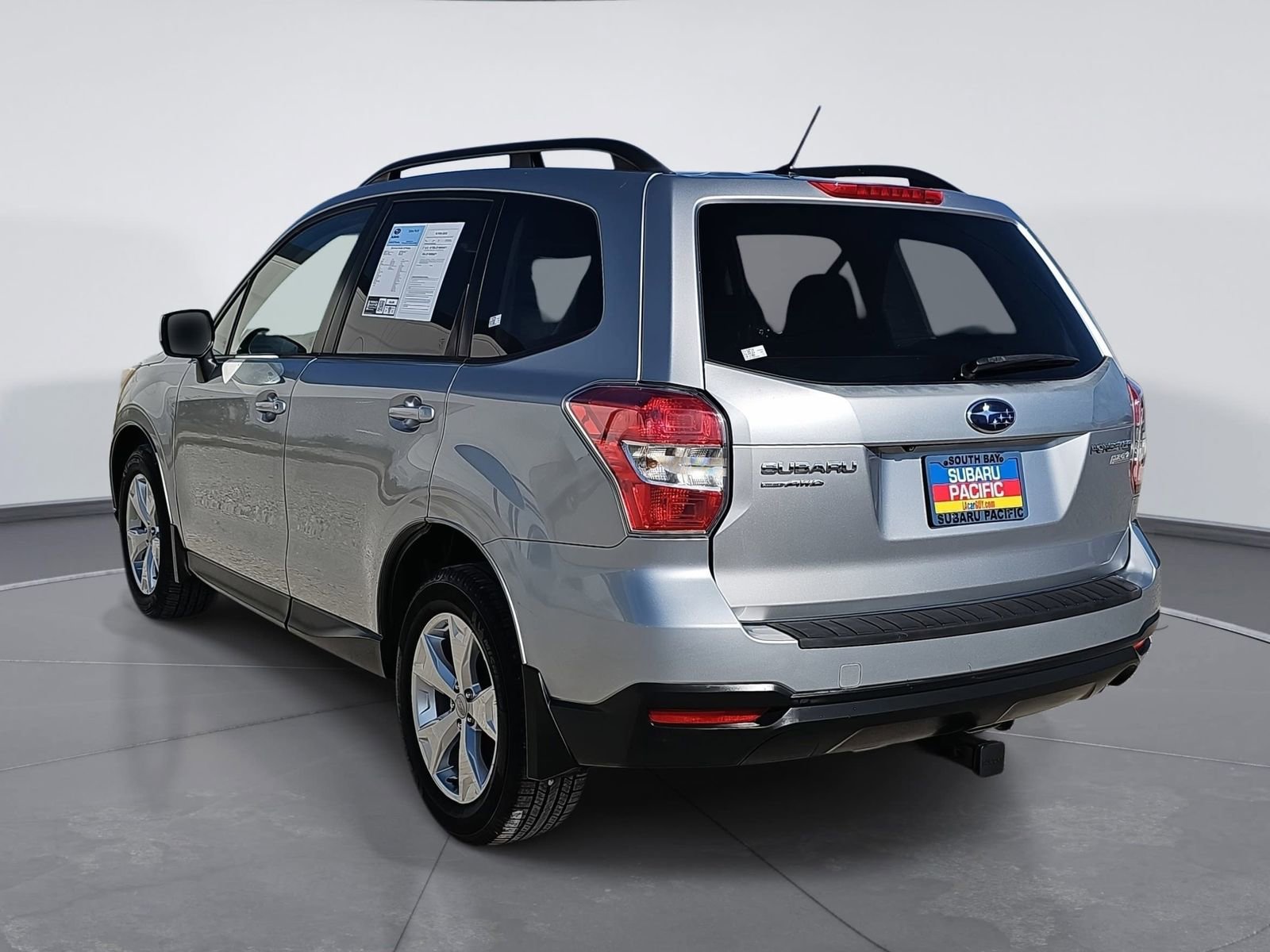 Used 2014 Subaru Forester 2.5i Premium w/ All-Weather Package image 5