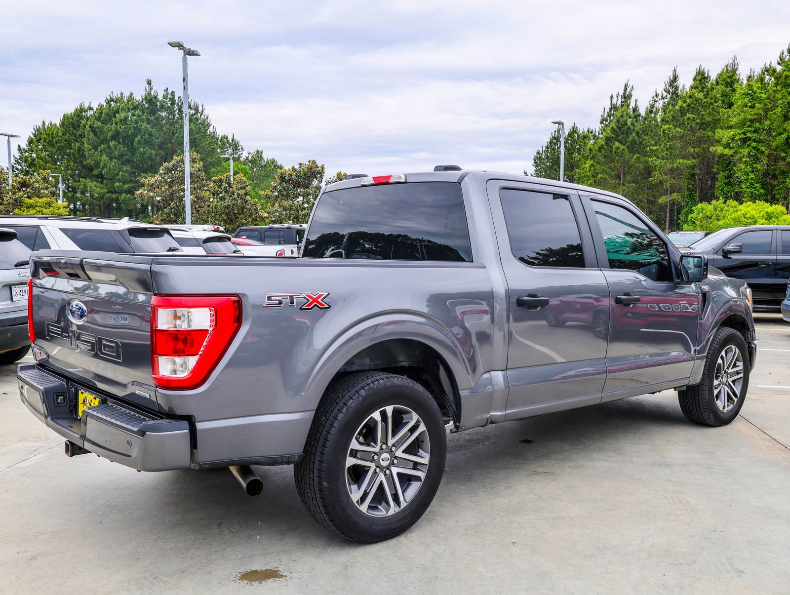 Used 2022 Ford F150 XL w/ STX Appearance Package RWD image 13