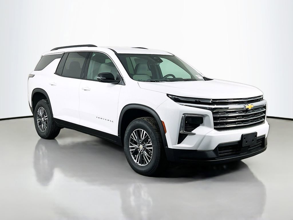 New 2026 Chevrolet Traverse LT w/ LPO, Floor Liner Package image 3
