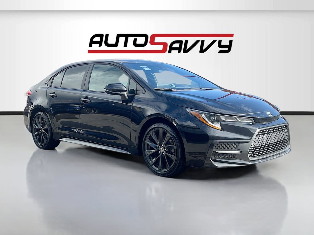 Used 2022 Toyota Corolla SE image 1