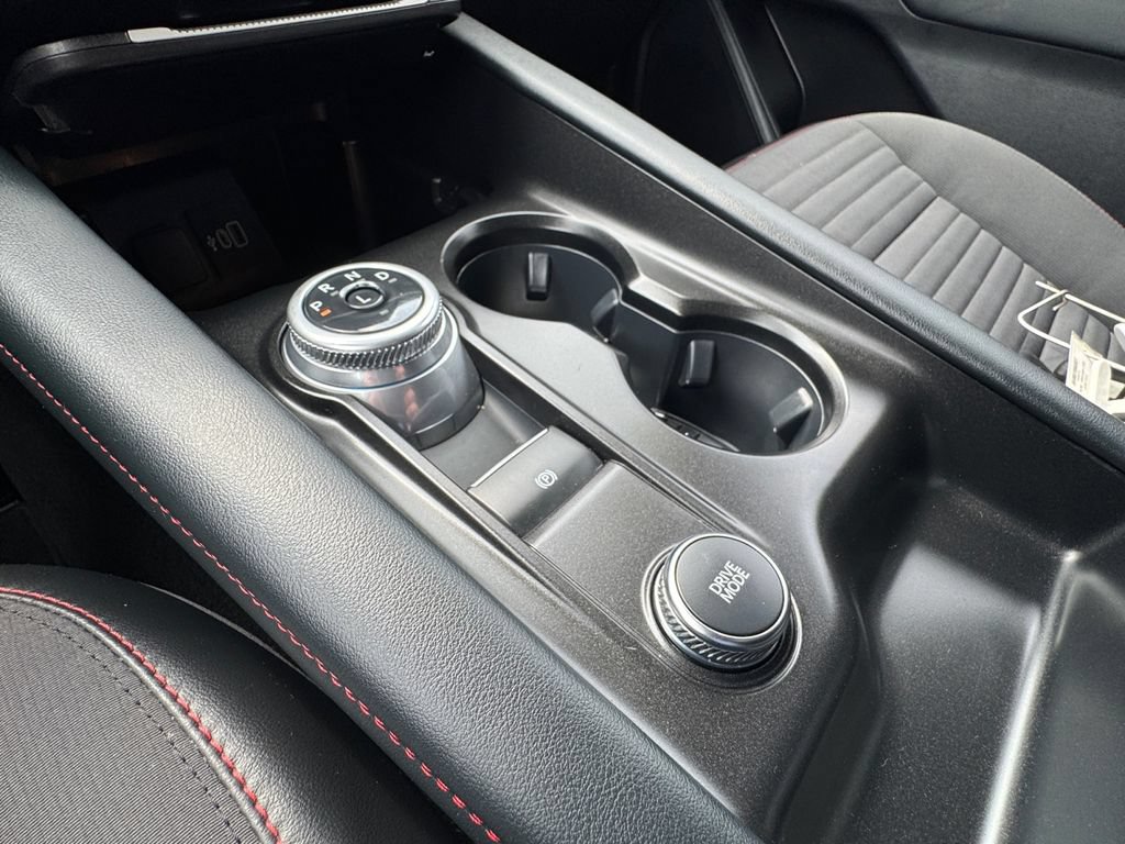 Used 2025 Ford Explorer ST-Line AWD/4WD image 29