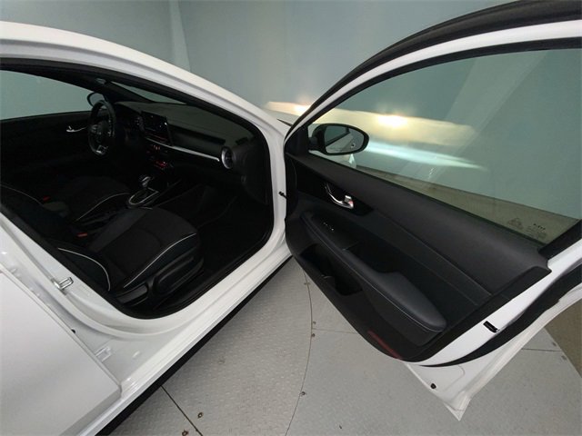 Used 2023 Kia Forte GT-Line w/ GT-Line Technology Package image 24