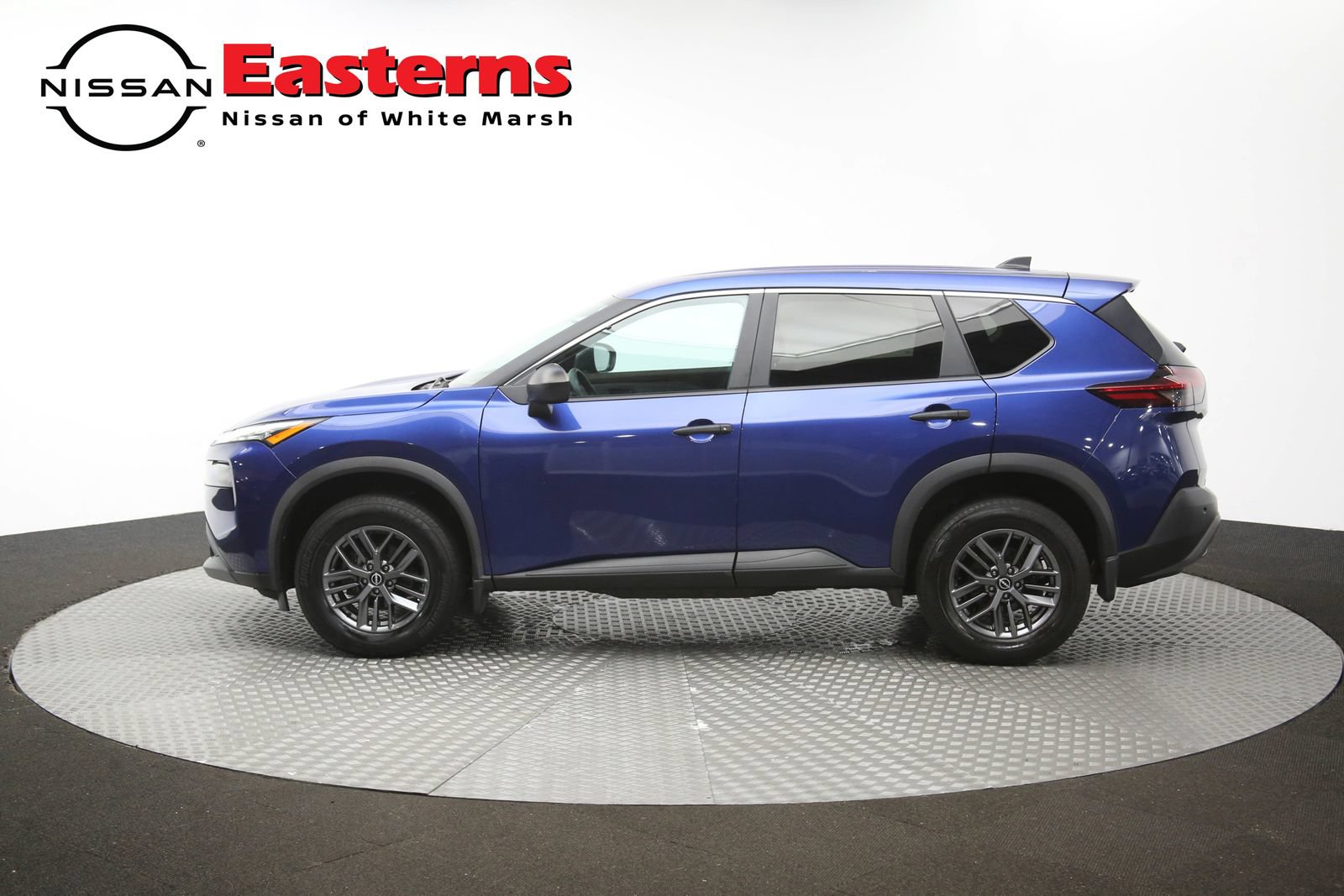 Used 2023 Nissan Rogue S AWD/4WD image 60