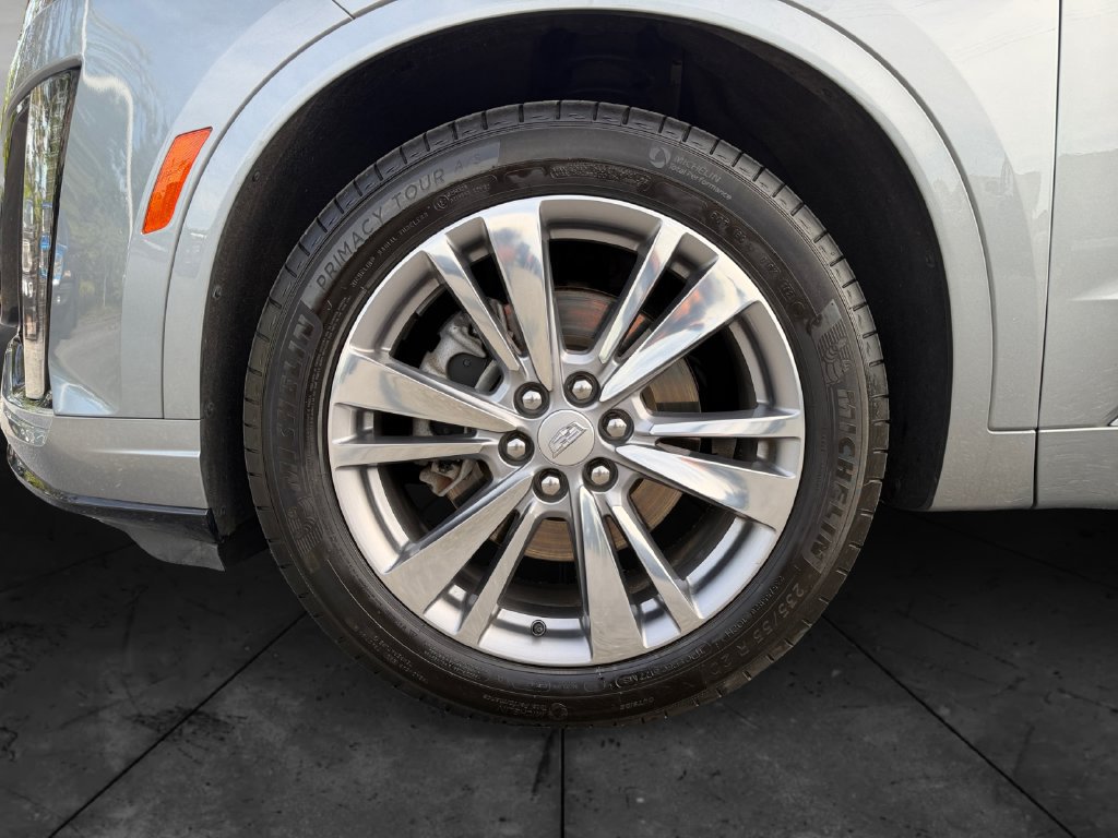 Used 2024 Cadillac XT6 Premium Luxury w/ LPO, Floor Liner Package AWD/4WD image 14