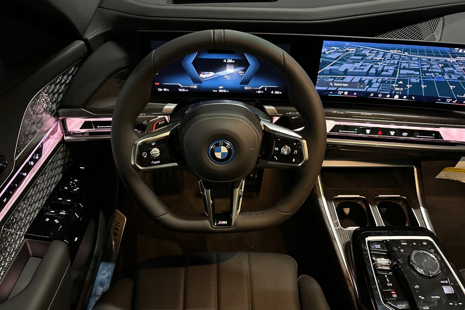 New 2026 BMW i7 xDrive60 AWD/4WD image 13