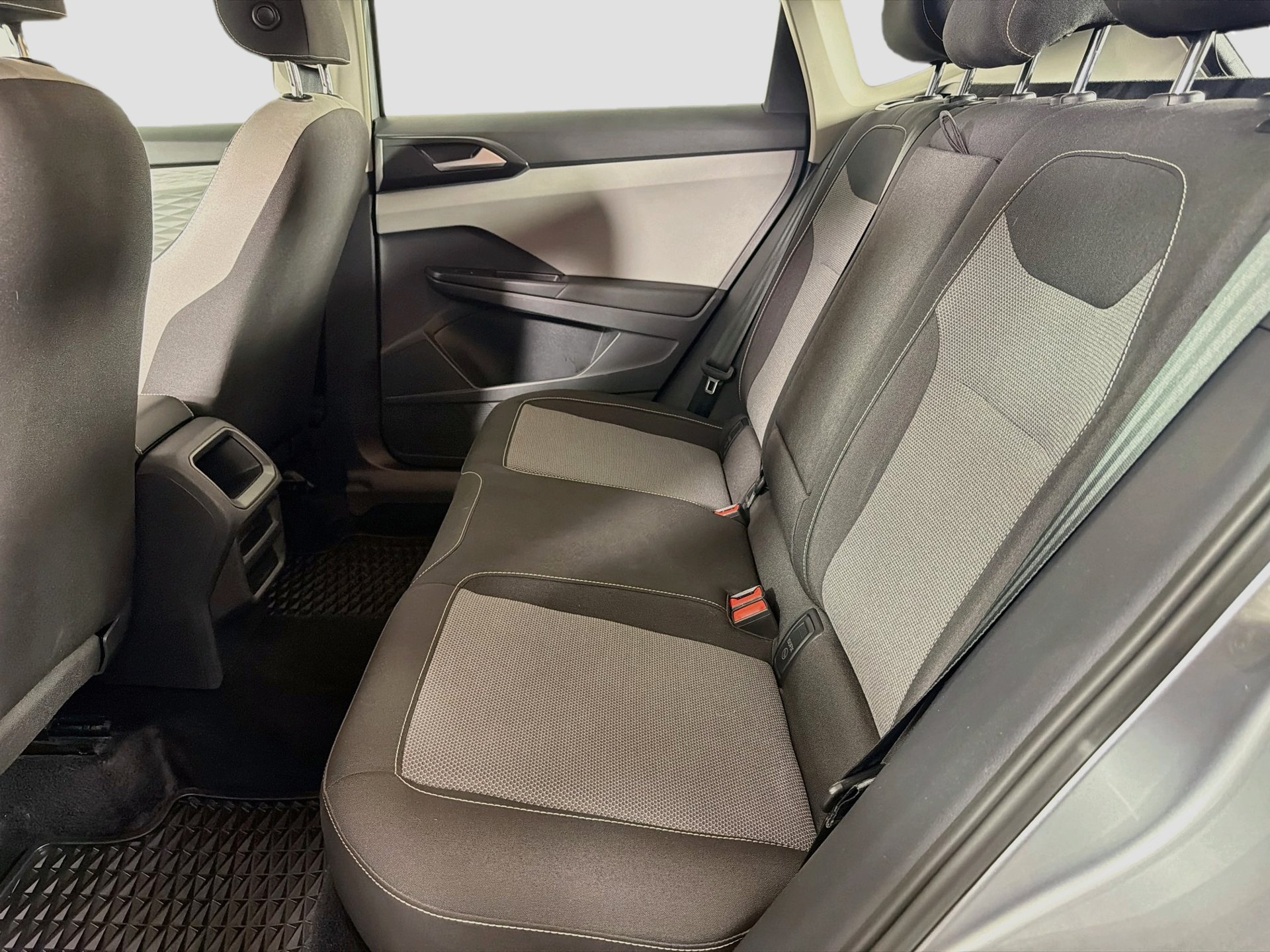 Certified 2023 Volkswagen Taos S FWD image 22