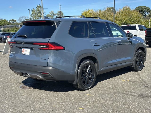 Used 2024 Toyota Grand Highlander AWD image 7