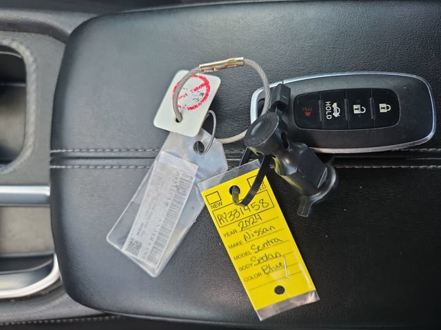 Used 2024 Nissan Sentra SV FWD image 34