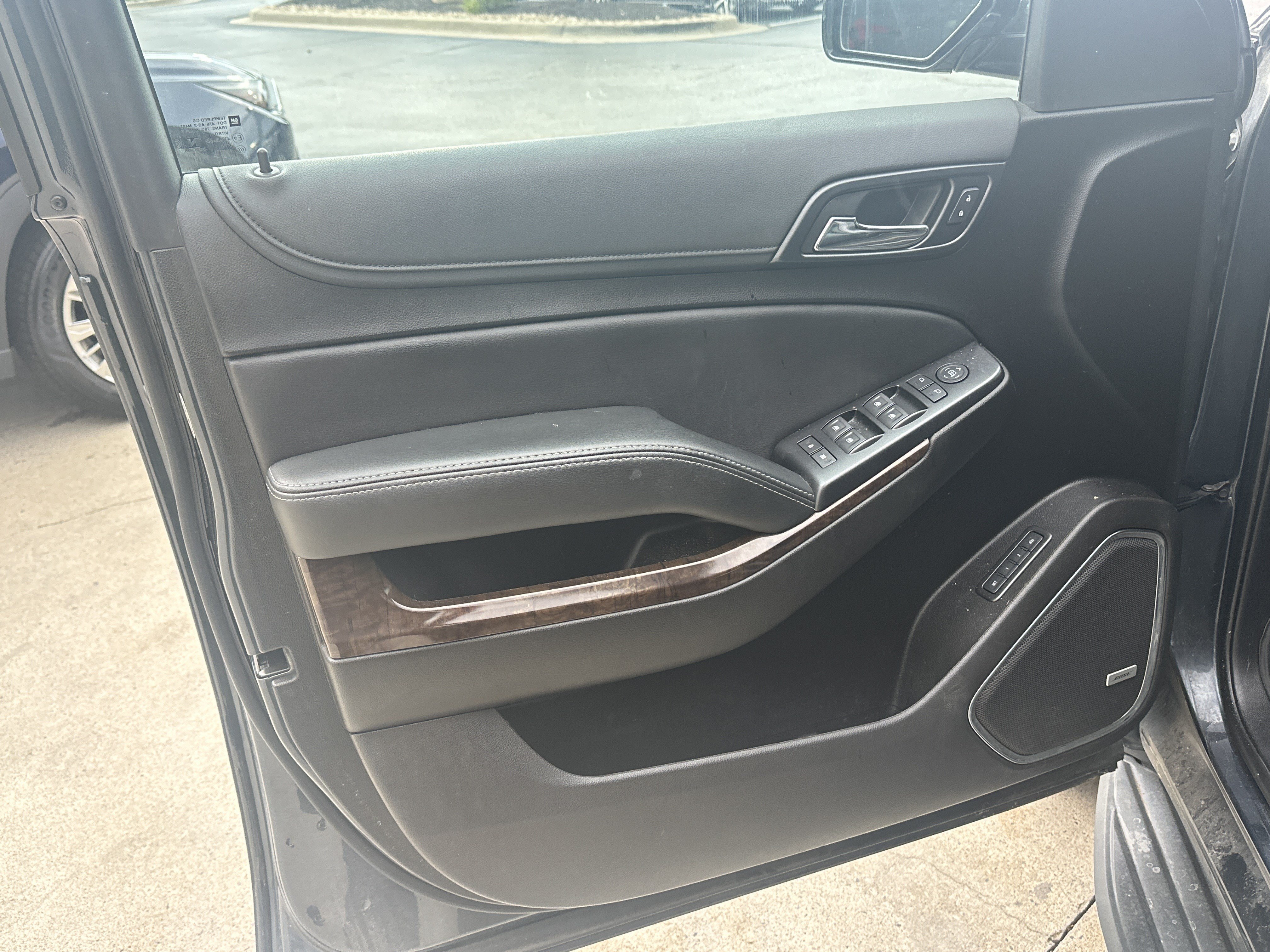 Used 2019 Chevrolet Tahoe LT AWD/4WD image 14
