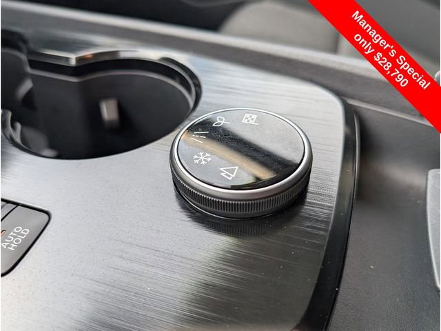 Certified 2025 Nissan Rogue SV image 26