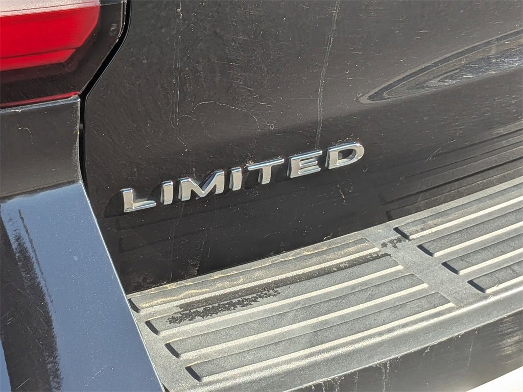 Used 2024 Ford Expedition Max Limited image 11