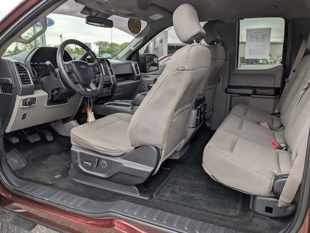 Used 2016 Ford F150 XLT w/ Equipment Group 302A Luxury AWD/4WD video 3