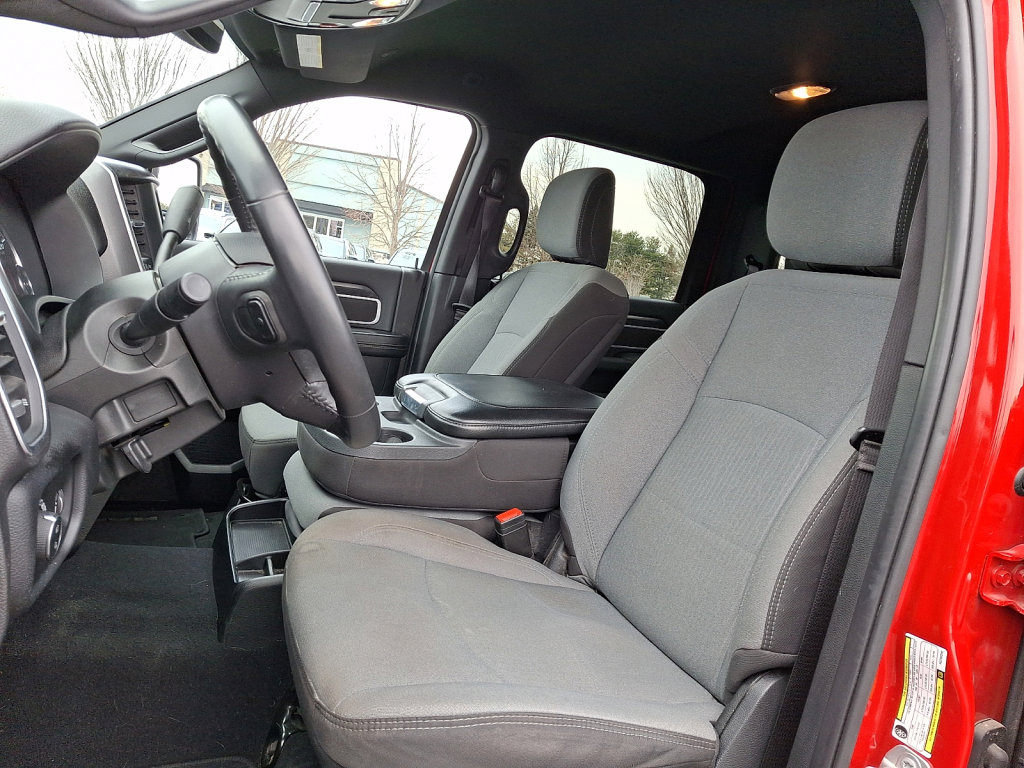 Certified 2024 RAM 3500 Big Horn image 24