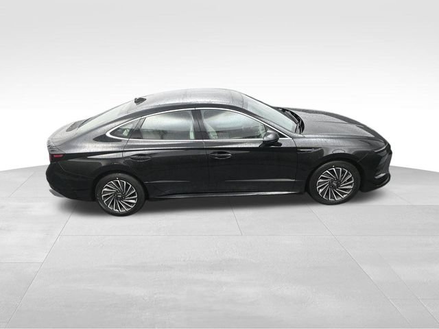 New 2026 Hyundai Sonata SEL FWD image 30