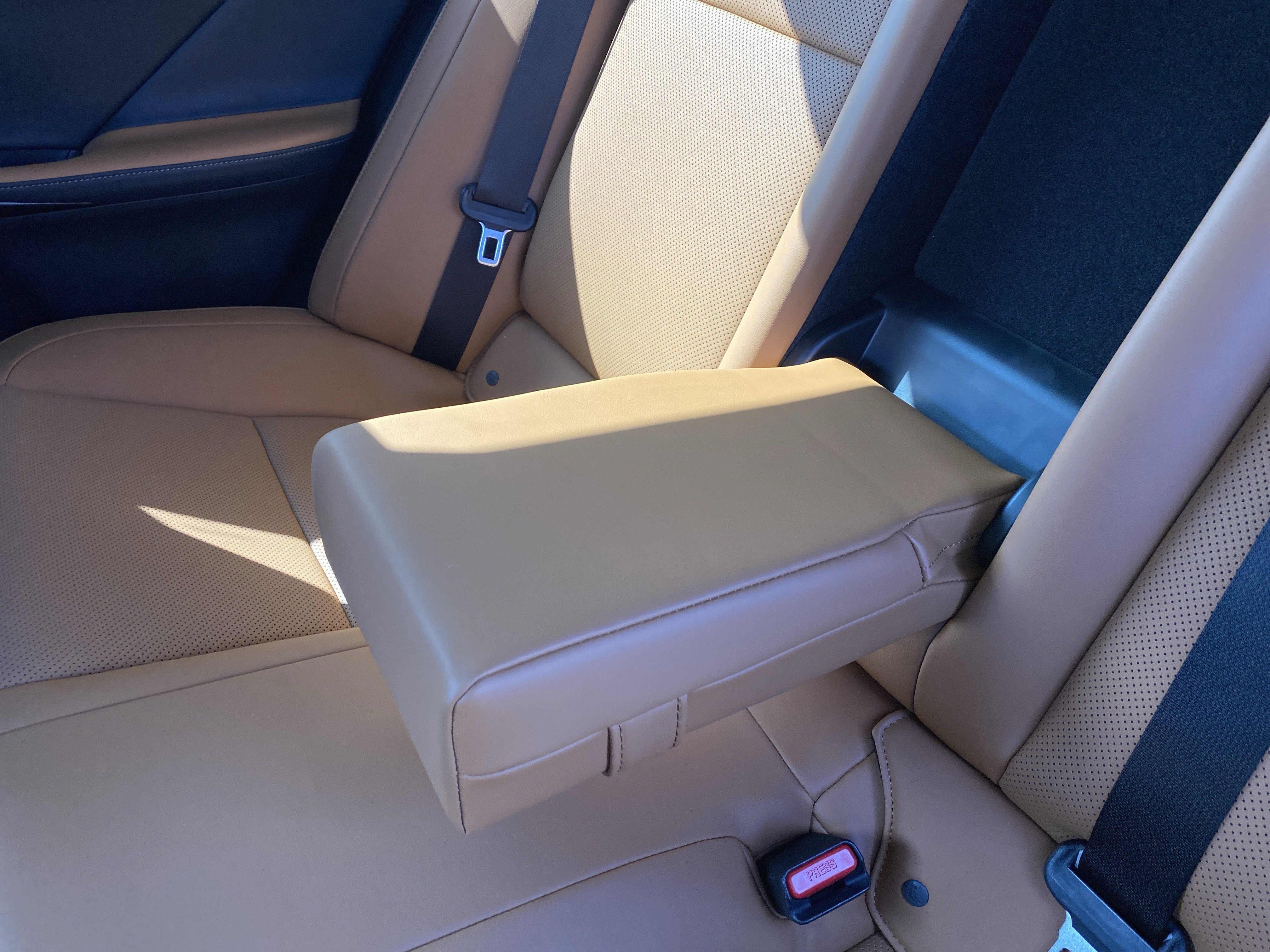 Used 2024 Lexus IS 350 F Sport image 10