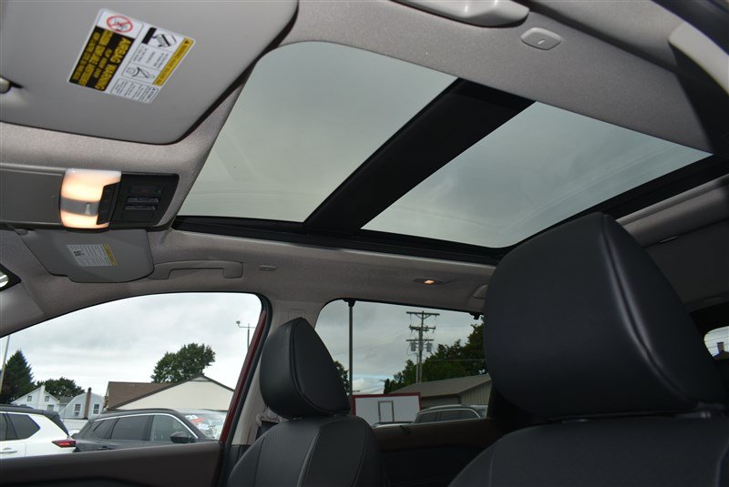 Used 2023 Nissan Rogue SV w/ SV Premium B Package AWD/4WD image 14