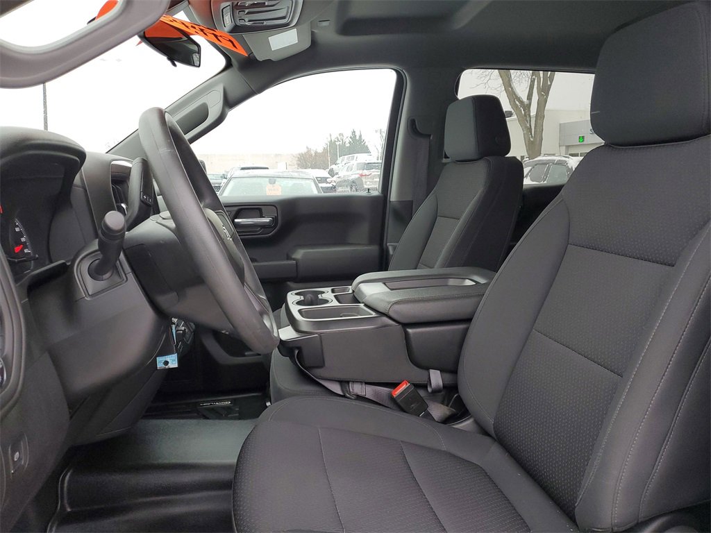 Certified 2021 Chevrolet Silverado 1500 Custom Trail Boss w/ LPO, Dark Essentials Package image 5