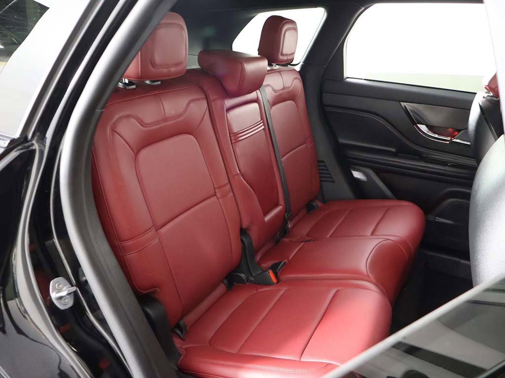 Used 2025 Lincoln Corsair Grand Touring w/ Equipment Group 301A image 37