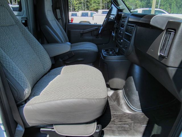 New 2025 Chevrolet Express 3500 w/ Power Convenience Package image 15