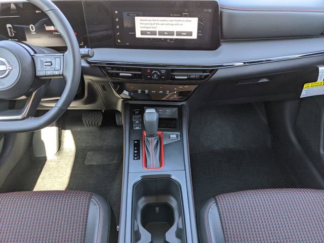 Certified 2025 Nissan Kicks SR image 22