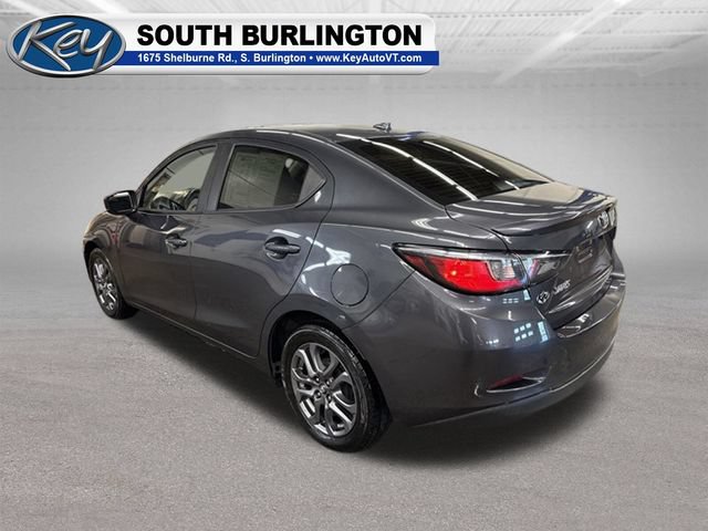 Used 2019 Toyota Yaris LE FWD image 4