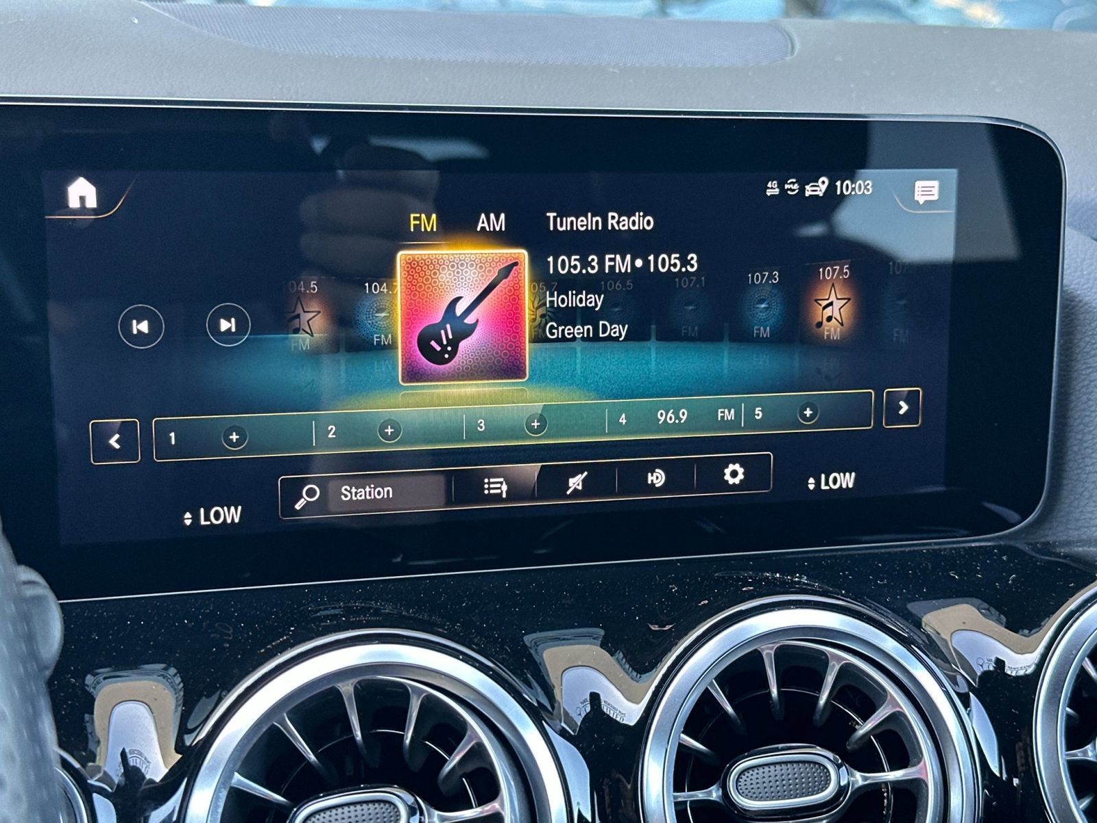 Certified 2022 Mercedes-Benz GLA 250 image 20