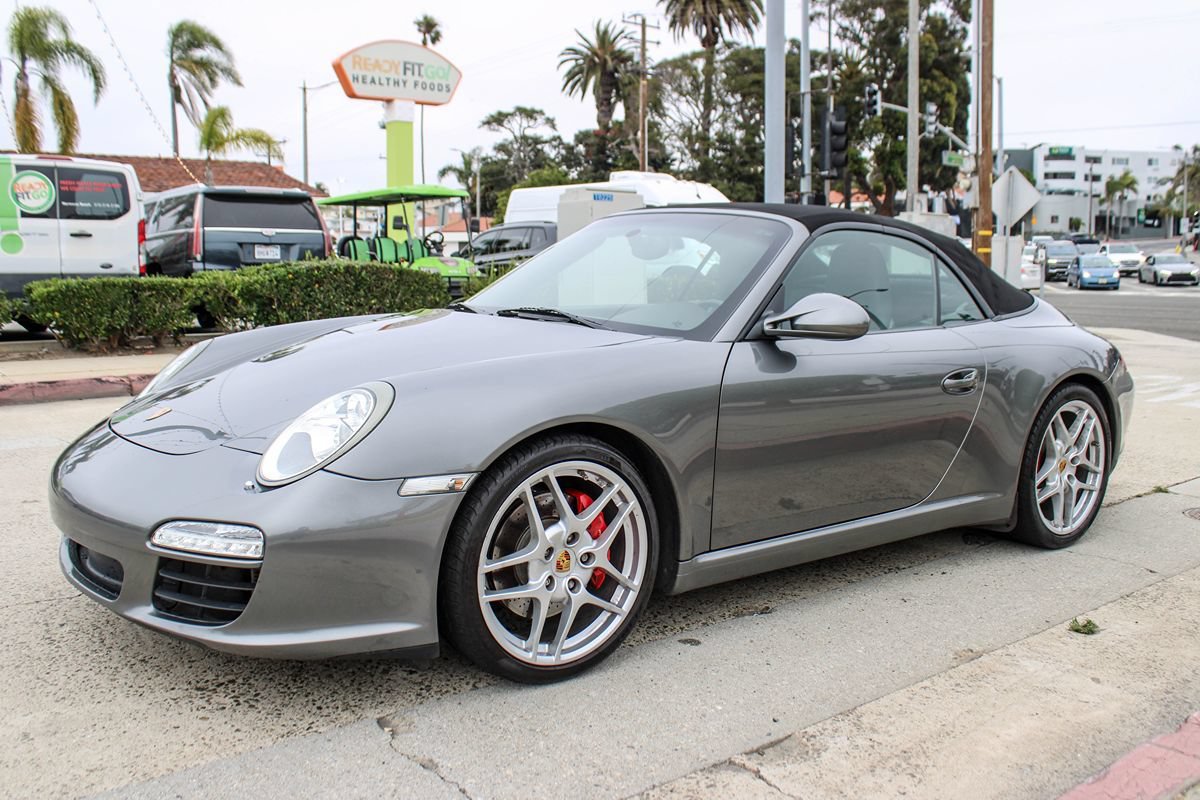 Used 2010 Porsche 911 Carrera S RWD image 11