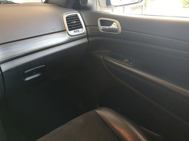 Used 2021 Jeep Grand Cherokee Laredo X image 20