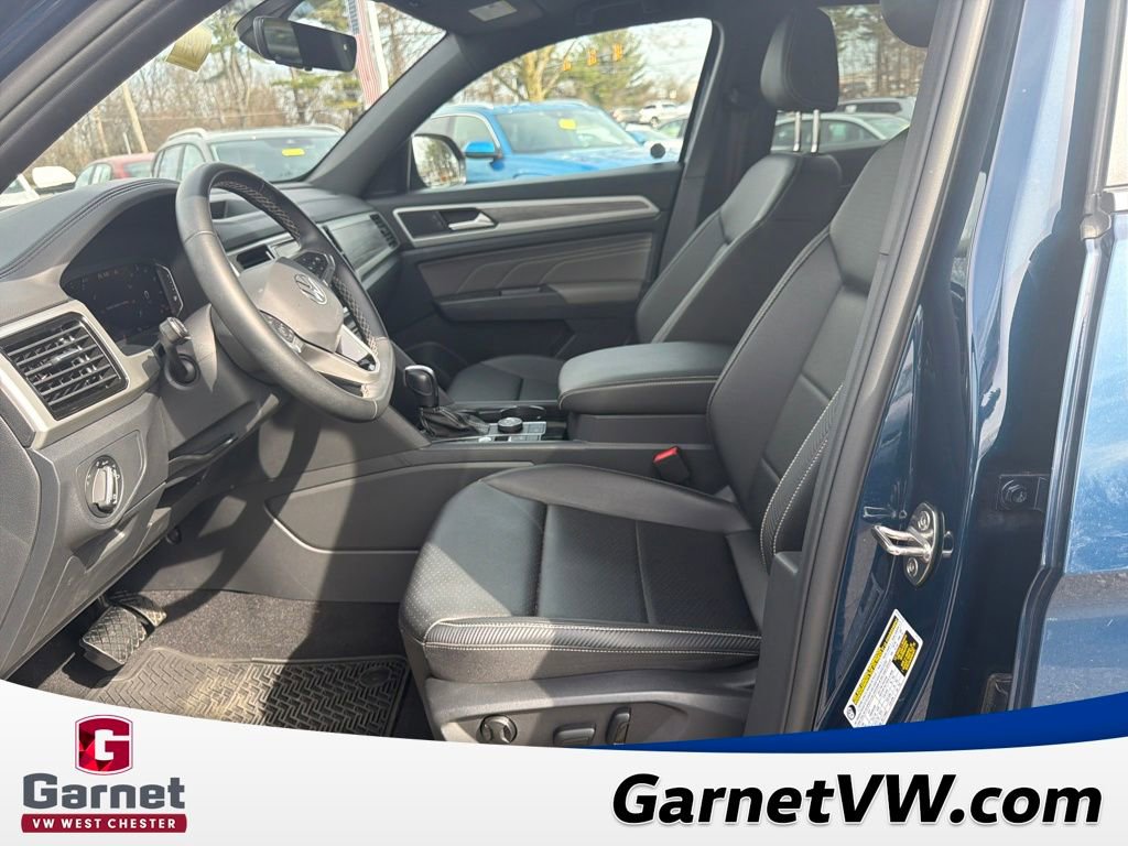 Certified 2023 Volkswagen Atlas Cross Sport SE w/ Panoramic Sunroof Package image 10