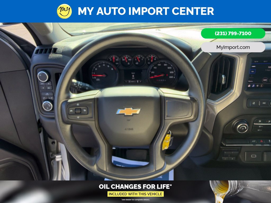 Used 2020 Chevrolet Silverado 1500 Custom w/ Custom Value Package AWD/4WD image 15