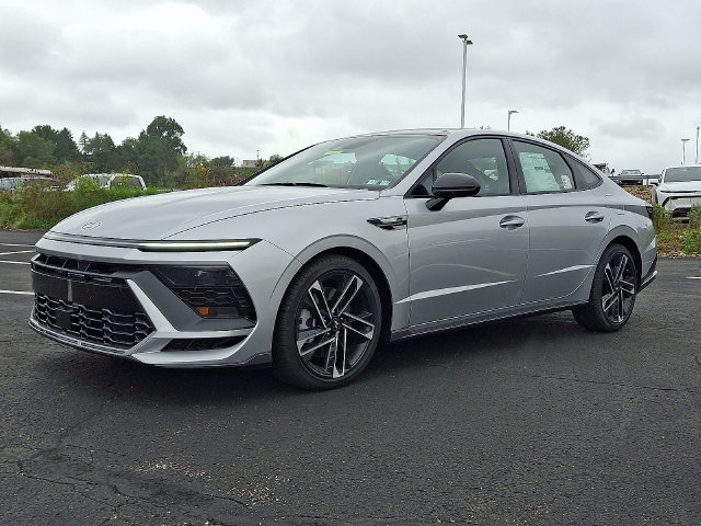 New 2026 Hyundai Sonata N Line FWD image 2