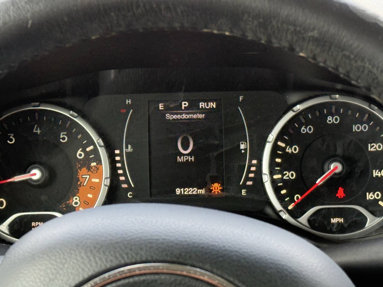 Used 2016 Jeep Renegade Latitude FWD image 16