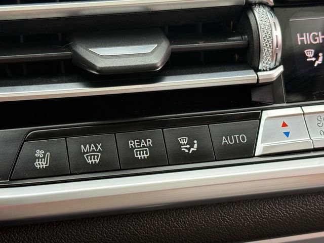 Used 2020 BMW X7 xDrive40i w/ Cold Weather Package image 22