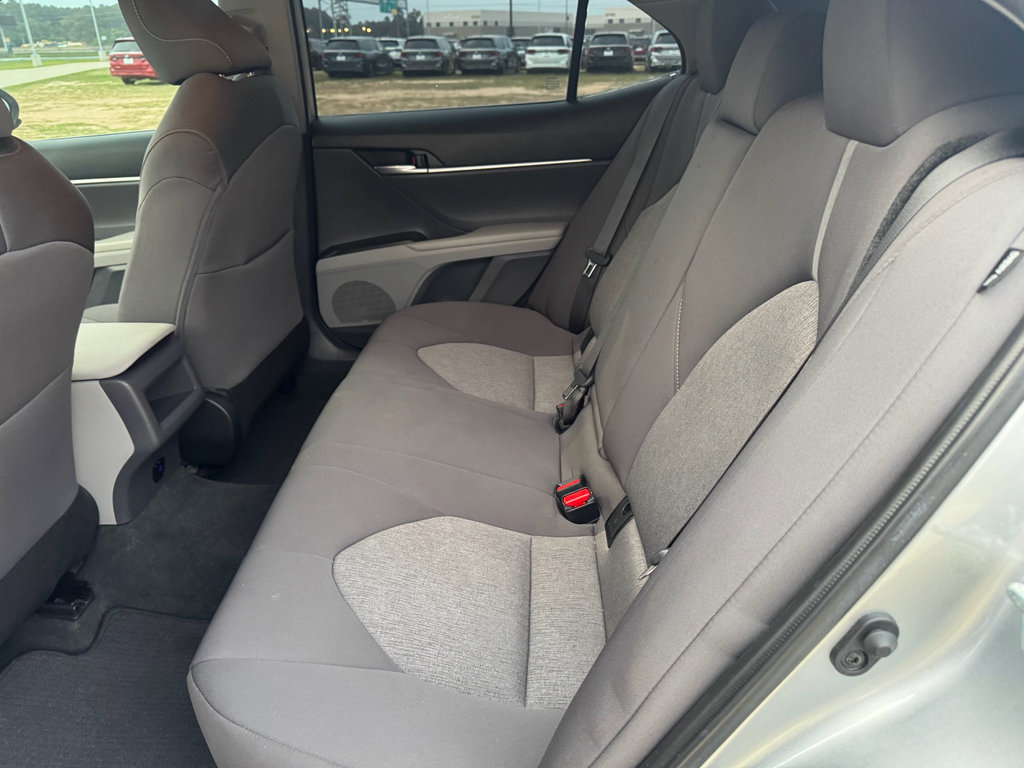 Used 2023 Toyota Camry LE FWD image 21
