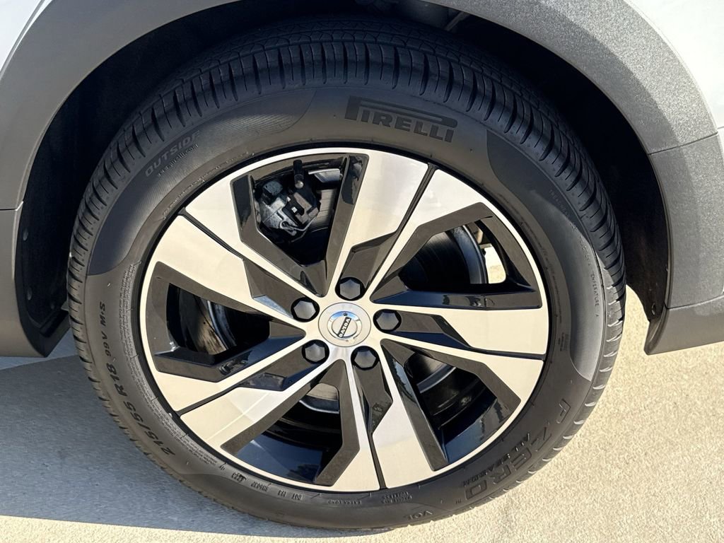 Used 2022 Volvo V60 T5 Cross Country AWD/4WD image 31